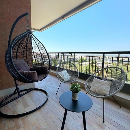 Sunset Escape Apartment - Panoramic Terrace Fiumicino Exteriör bild