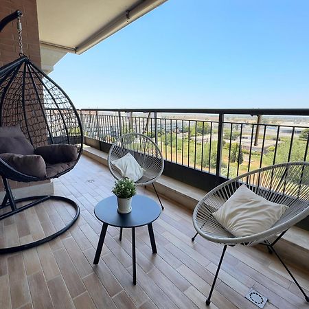 Sunset Escape Apartment - Panoramic Terrace Fiumicino Exteriör bild