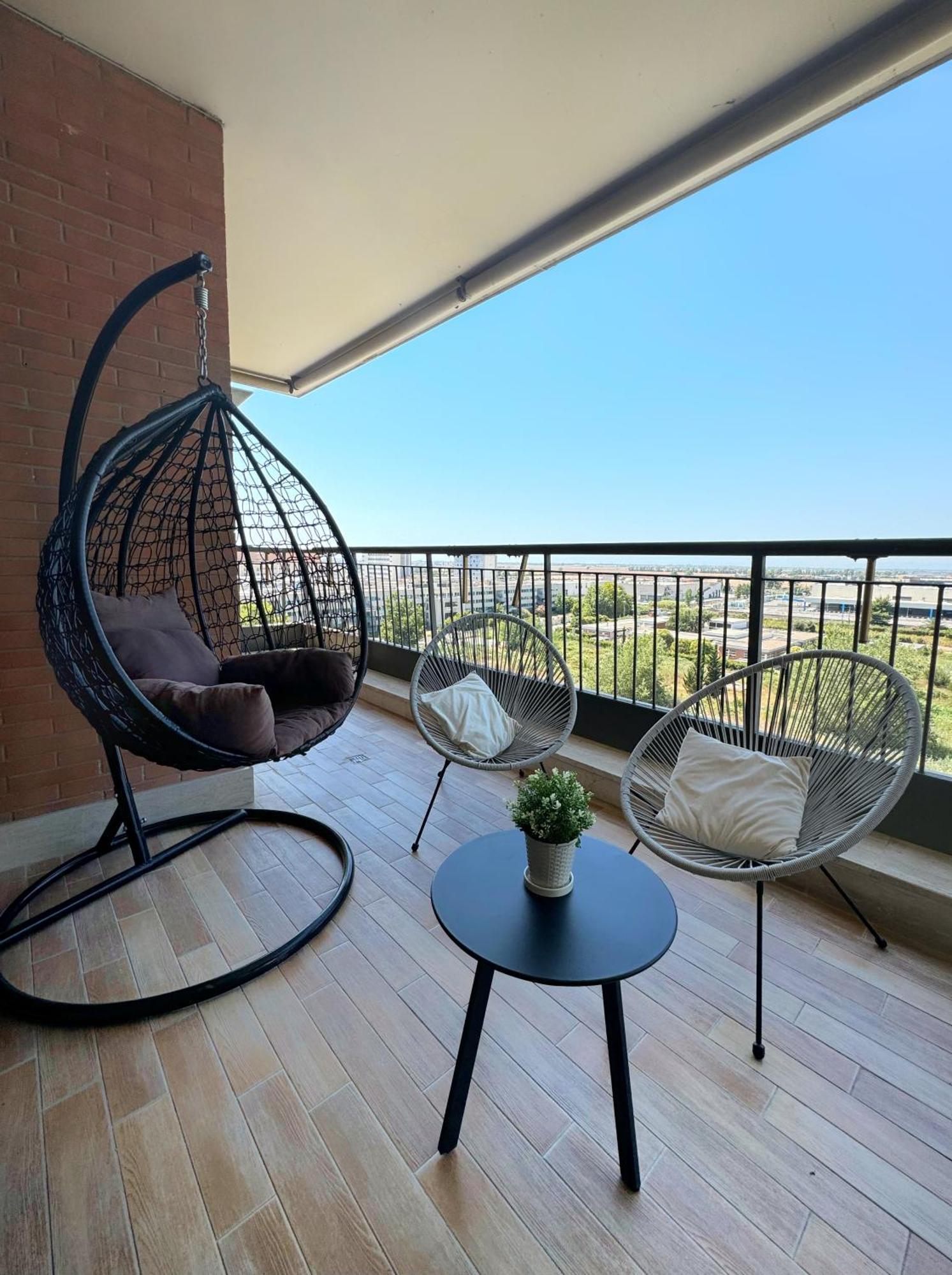 Sunset Escape Apartment - Panoramic Terrace Fiumicino Exteriör bild